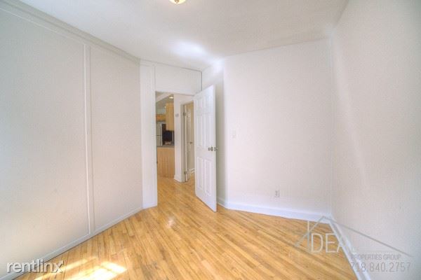 Building Photo - 391 2nd St