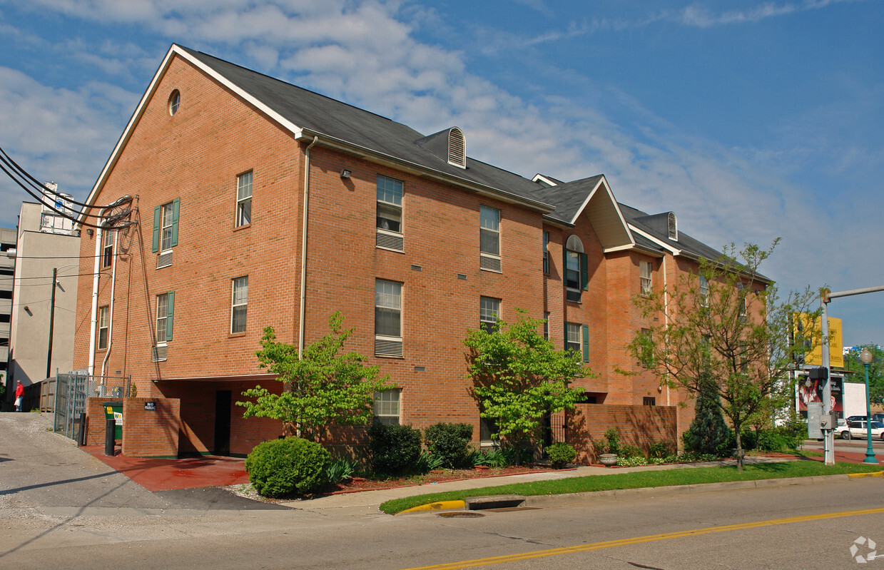 Primary Photo - Smith Street Station Apartments