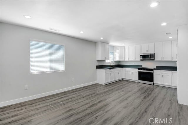 Building Photo - 6554 Kinlock Ave