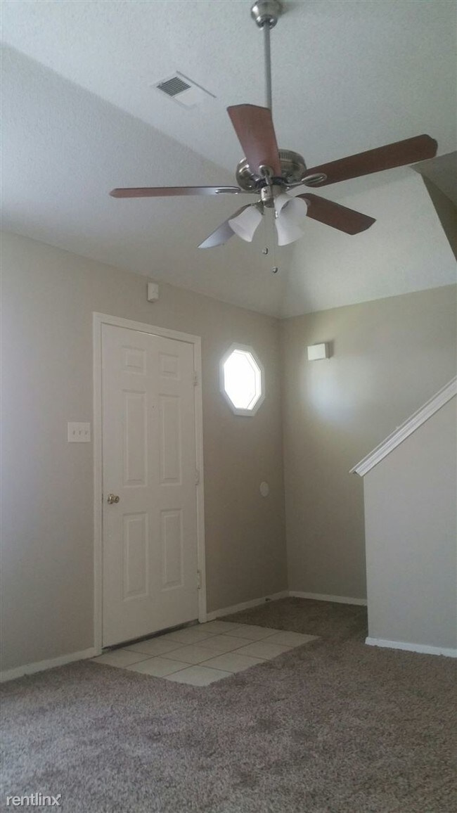 Building Photo - 3 br, 2 bath House - 2977 Meadows Ln