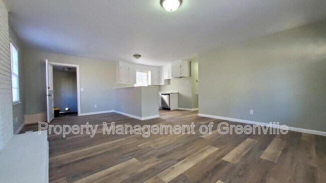 Foto del edificio - 13 Glen Haven Ct