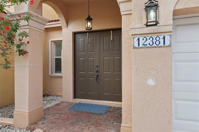 Building Photo - 12381 SW 125th Terrace