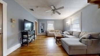 Foto del edificio - 22 Summer Ave
