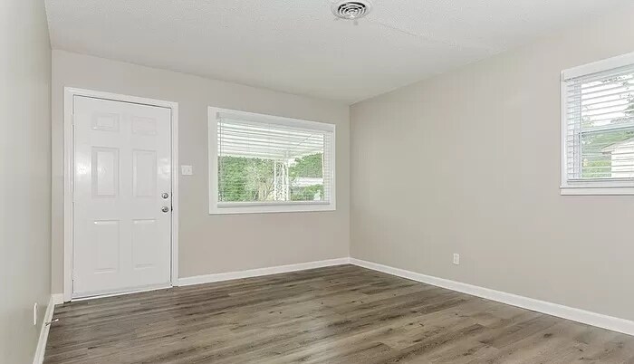 Foto principal - 1805 Hardie St
