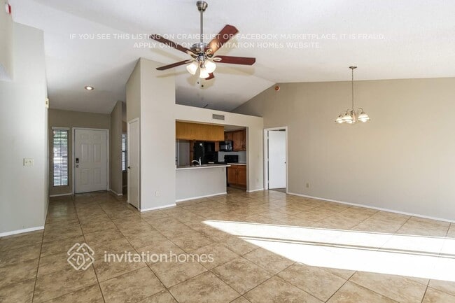 Building Photo - 8833 W Windsor Ave