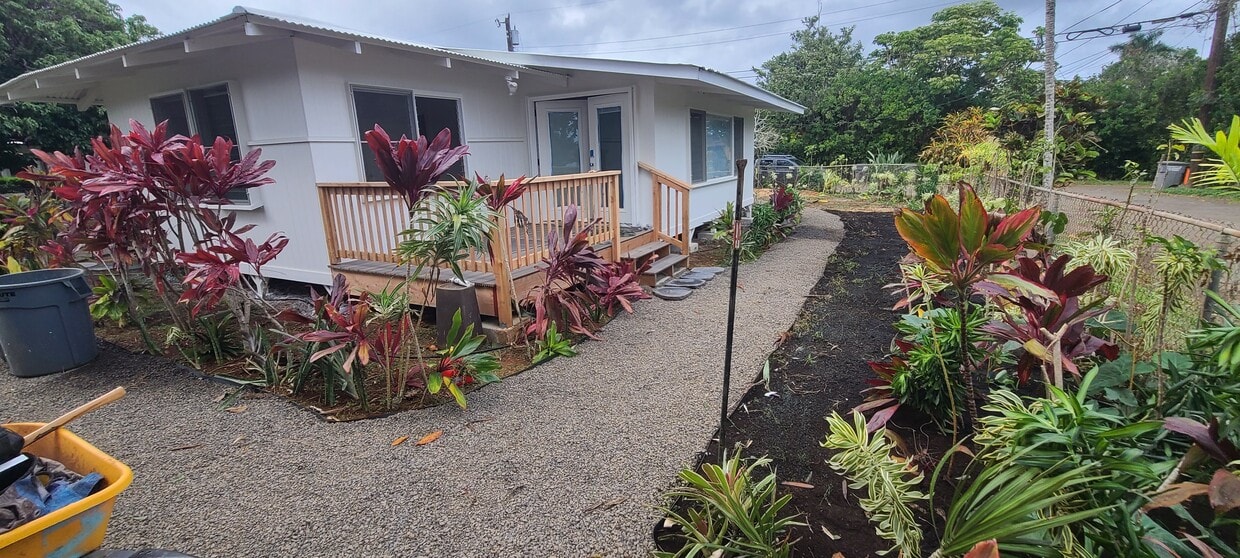 Primary Photo - 1717 Kaehulua Pl