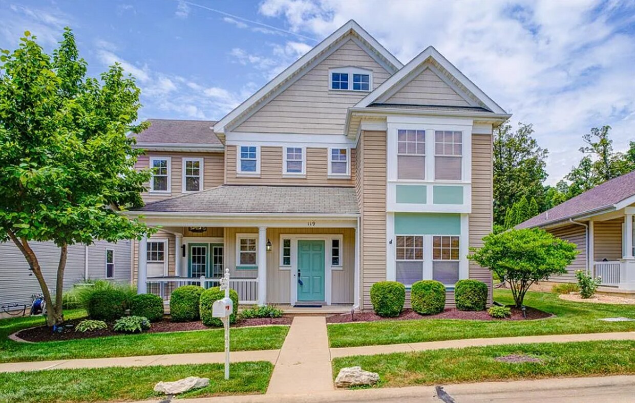 Primary Photo - COMING SOON!!! Spacious 4-Bedroom Home in the Heart of Winghaven