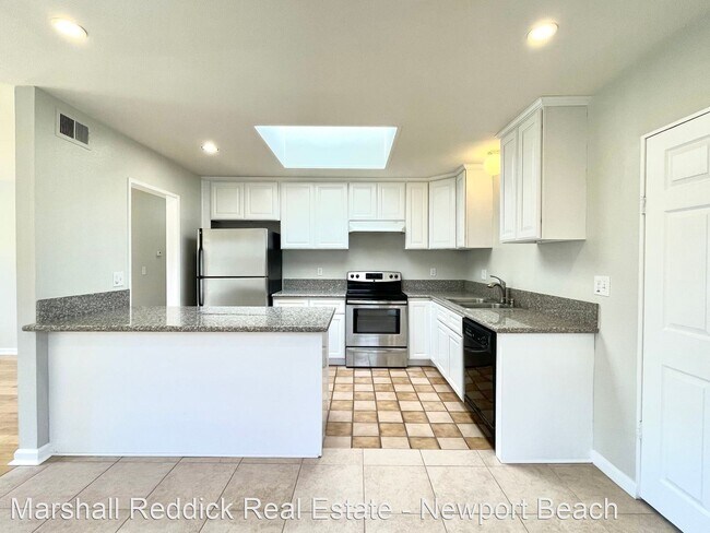 Building Photo - 3 br, 2 bath House - 14591 Highcrest Cir