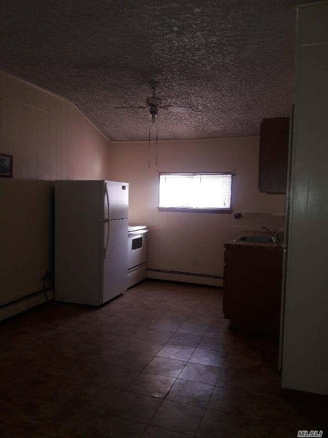 Foto del edificio - 441 Ralph Ave