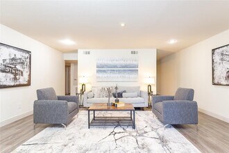 Building Photo - 12633 Memorial Dr