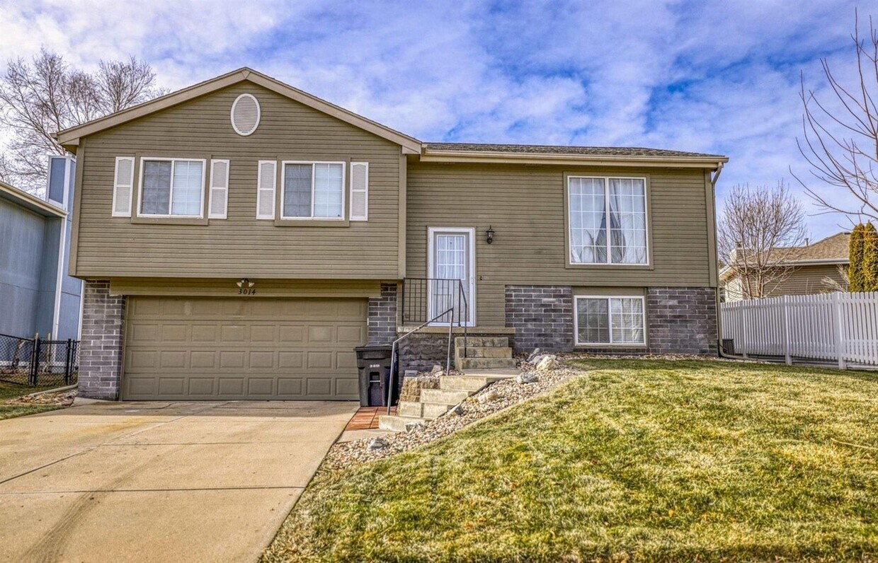 3014 N 154th Ave, Omaha, NE 68116 House Rental in Omaha, NE
