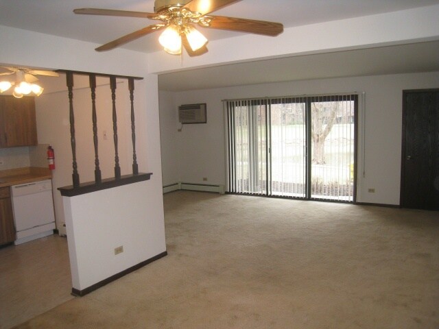 Building Photo - 15122 Quail Hollow Dr