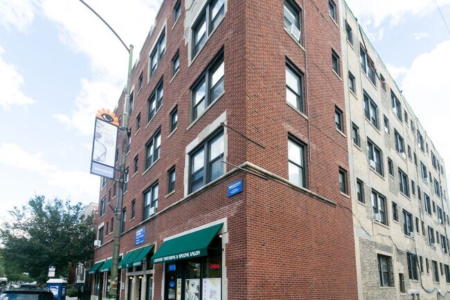 Building Photo - 629 W Belmont Ave