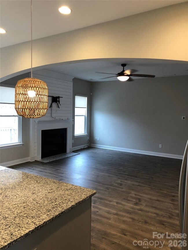 Foto del edificio - 9742 Andres Duany Dr