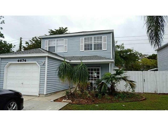 Photo - 4674 Lakeside Cir (West Palm Beach, FL) Townhome