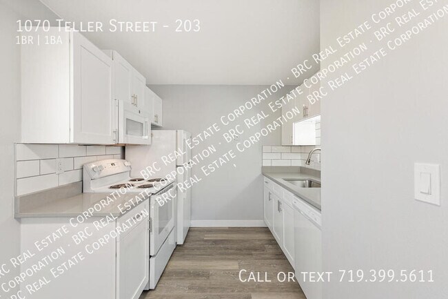 Foto del edificio - 1070 Teller St