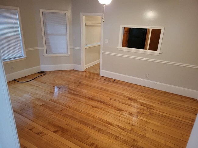 Foto del edificio - 517 Summer St