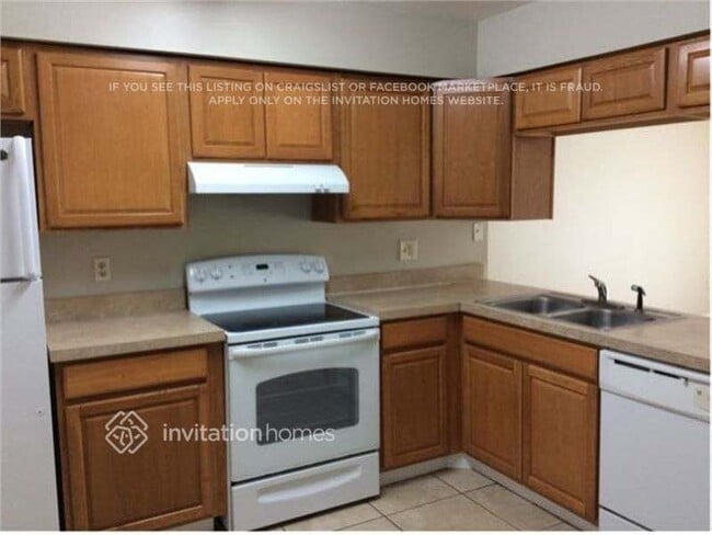 Building Photo - 14042 Arbor Knoll Cir