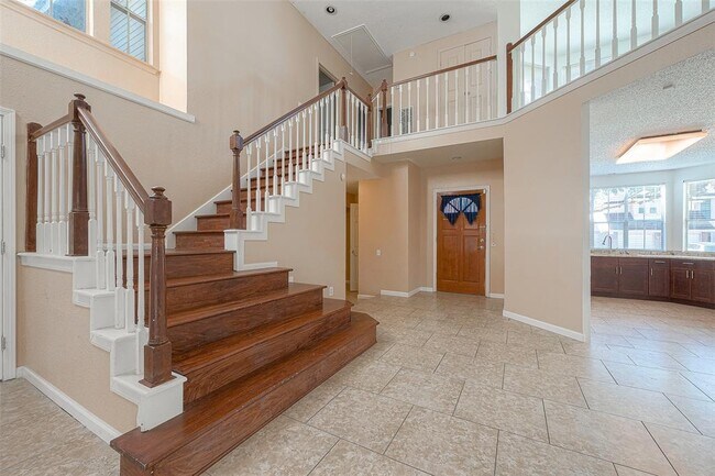 Building Photo - 16026 Juniper Grove Dr