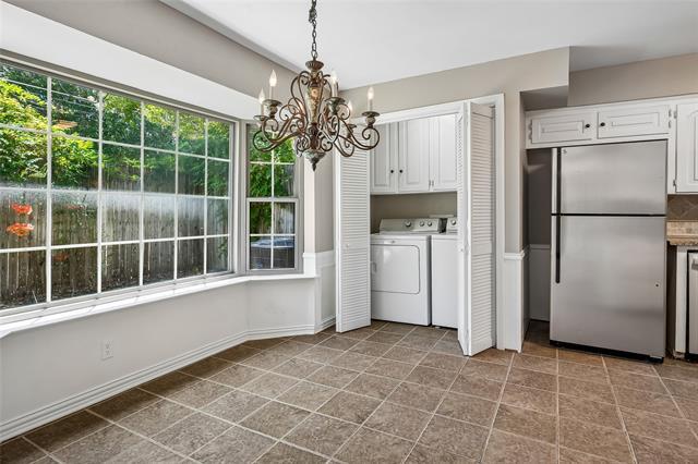 Foto del edificio - 10503 Berry Knoll Dr