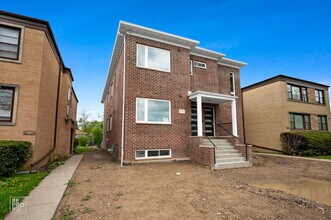 Building Photo - 8734 Kimball Ave