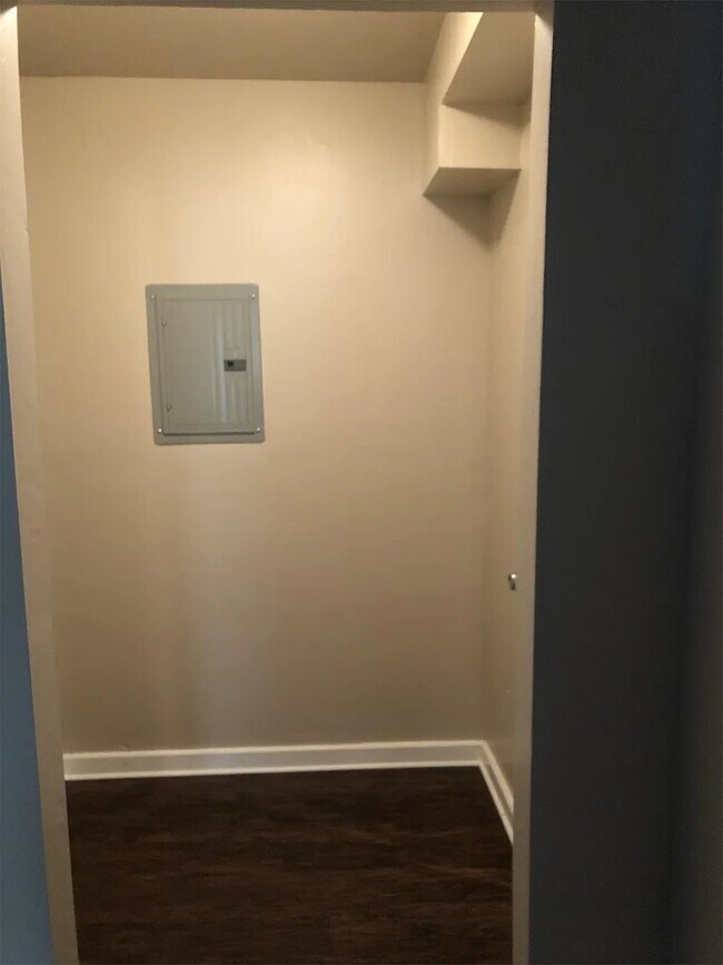Foto del edificio - 2804 N Robinson Ave