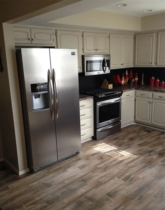 Foto del edificio - 69th St Duplex