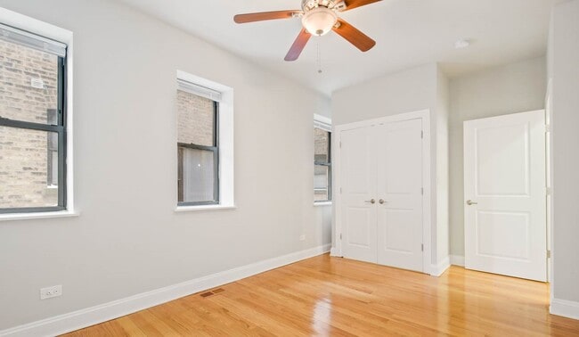 Foto del edificio - 1346 W Howard St