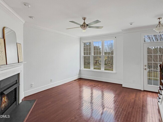 Foto del edificio - 184 Finsbury St