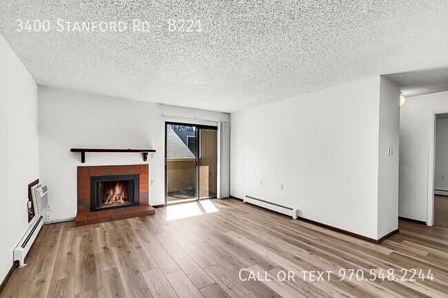 Foto del edificio - 3400 Stanford Rd