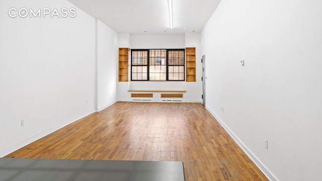 Building Photo - 658 Classon Ave