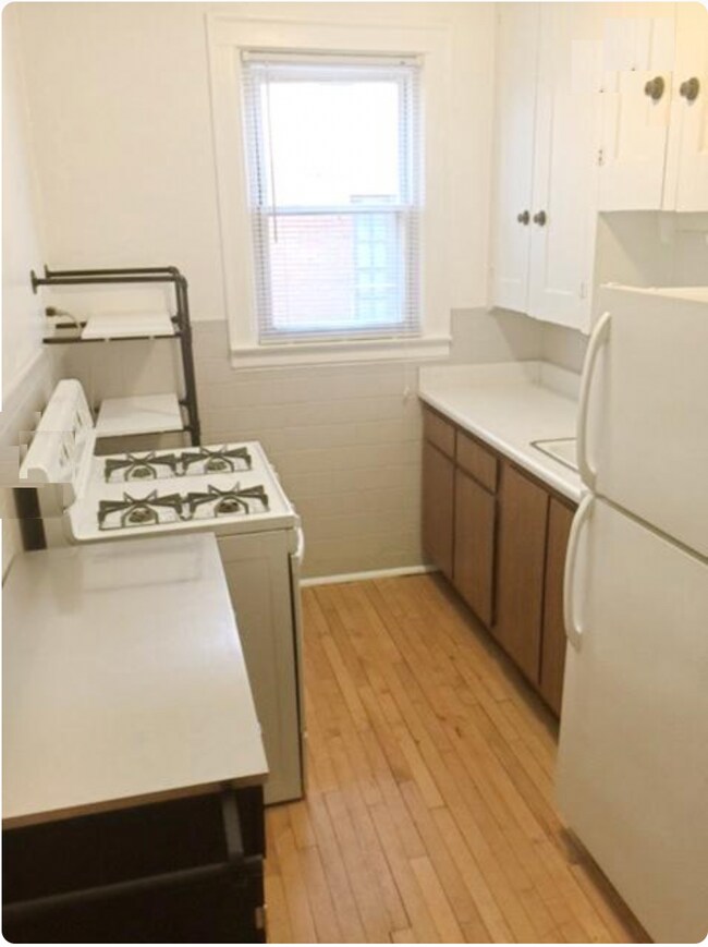 Kitchen - 314 Virginia Ave