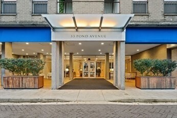 Foto del edificio - 33 Pond Ave