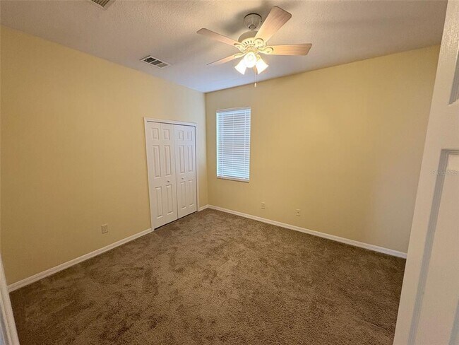 Foto del edificio - 456 Calabay Parc Blvd