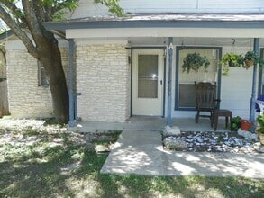 Building Photo - 9706 Eastwend Dr