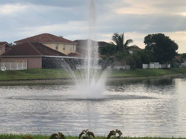 Foto del edificio - 16307 SW 45th Terrace