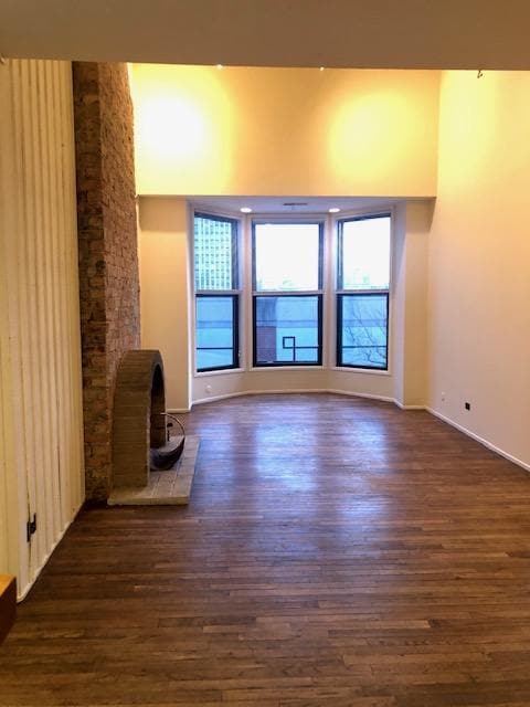 2 bedroom in Chicago IL 60657 - 2 bedroom in Chicago IL 60657
