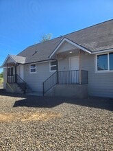 Building Photo - 107 Bush St