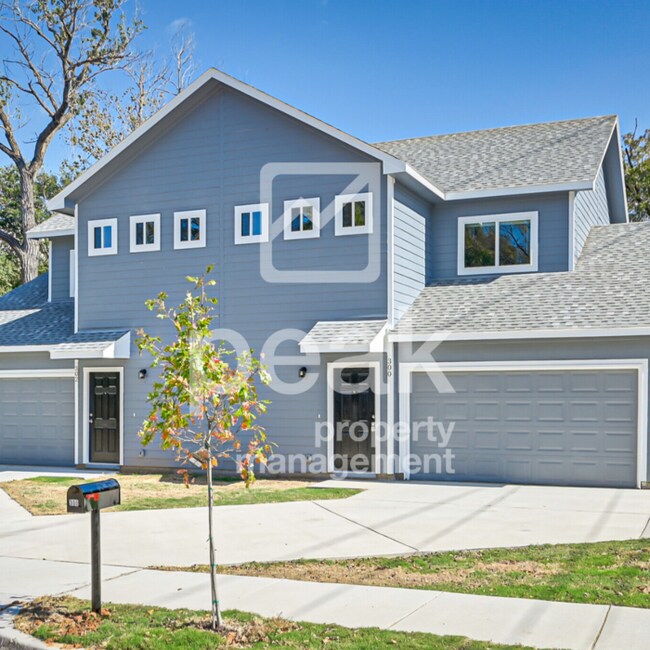Foto del edificio - $1699! 3Bed/2.5Bath home! Save $850 by app...