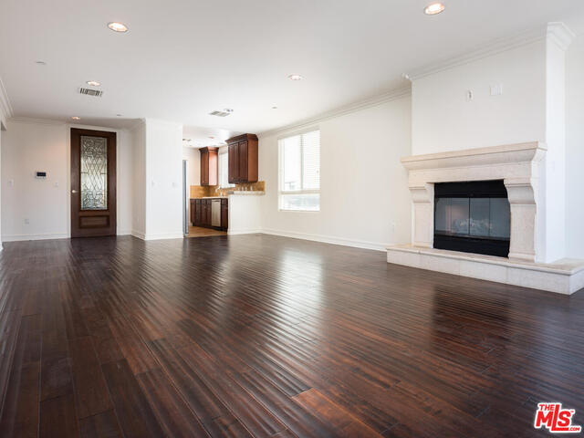 Foto del edificio - 124 Orlando Ave