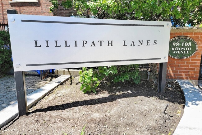 Building Photo - 108 Redpath Ave