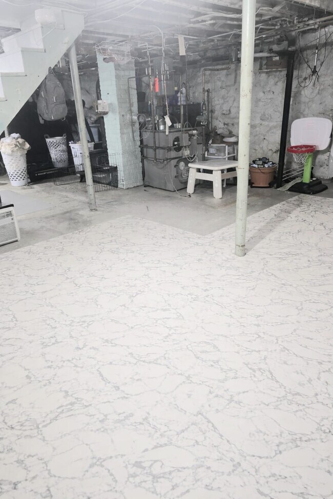 Foto del edificio - 26 Caswell Ct