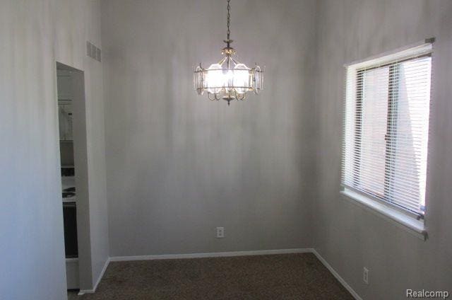 Foto del edificio - 7310 Bluewater Dr