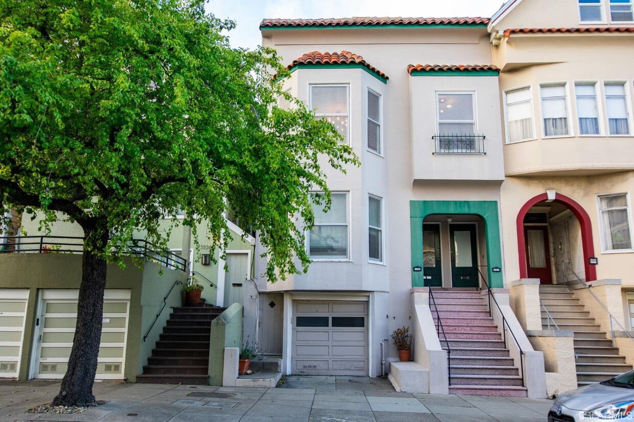 Primary Photo - 3532 21st St