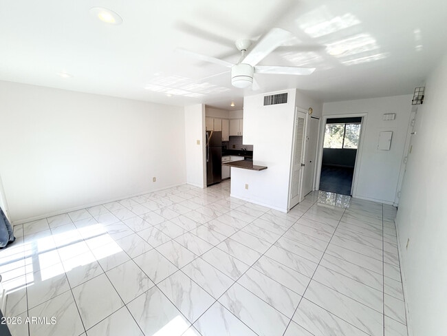 Foto del edificio - 1016 E Osborn Rd