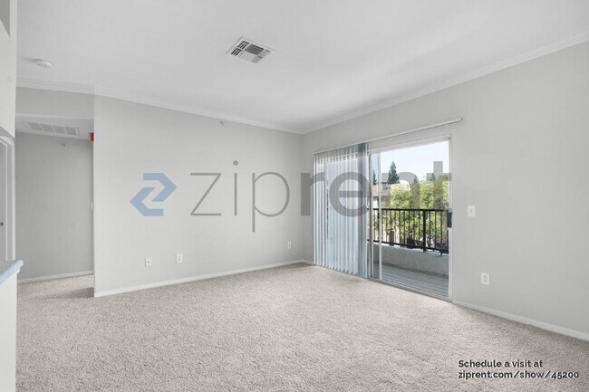 Building Photo - 701 Gibson Dr