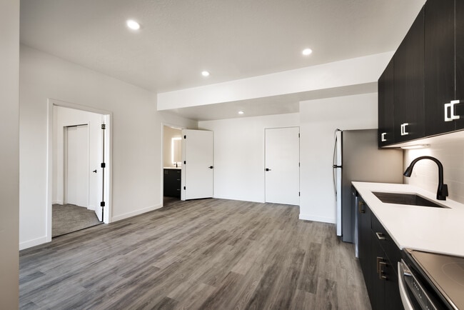 A1 - 343 Apartments