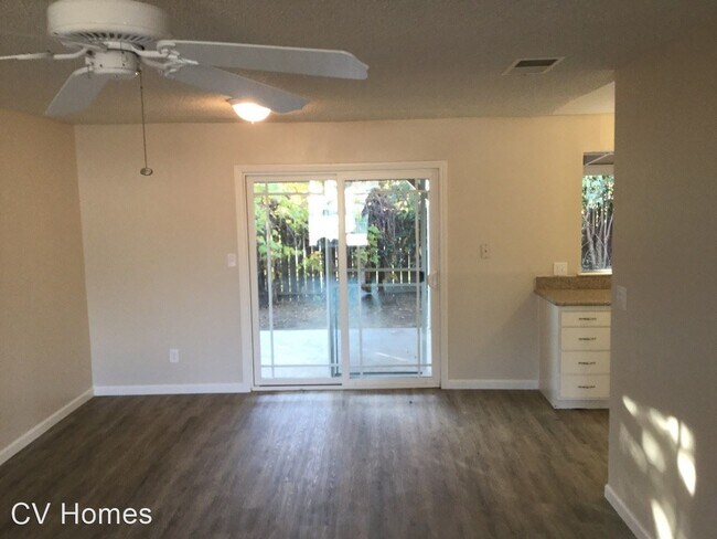 Building Photo - 4 br, 2 bath House - 5933 E. Ramona Ave.