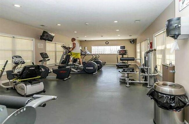 Community Fitness Center - 2107 Glouchester Dr