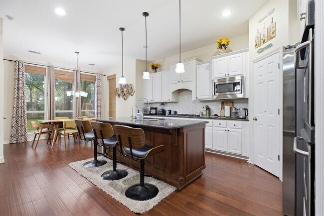 Foto del edificio - 3552 Alexandrite Way